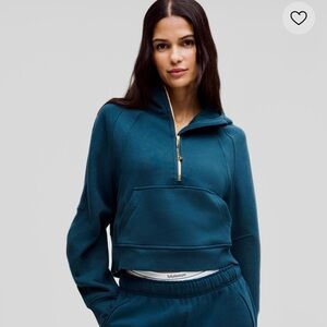 NWT Lululemon Scuba Oversized Funnel Neck Half Zip. Blue/Gold XS/SM